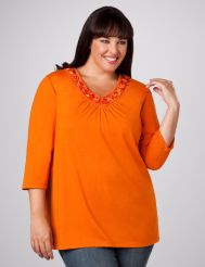 Rosette V-Neck Tee