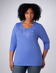Embroidered Scoopneck Tee