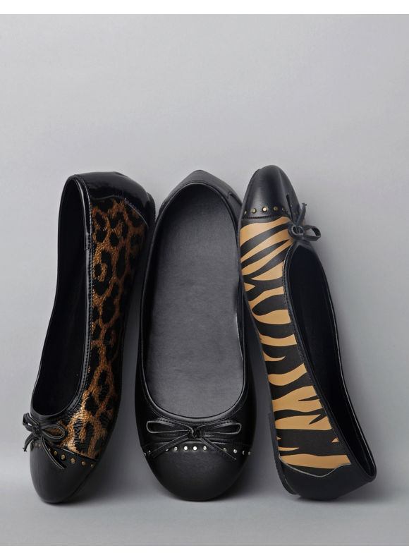 Catherines Womens Plus SizeANIMALPRINTS Spectator Flats  Size 9