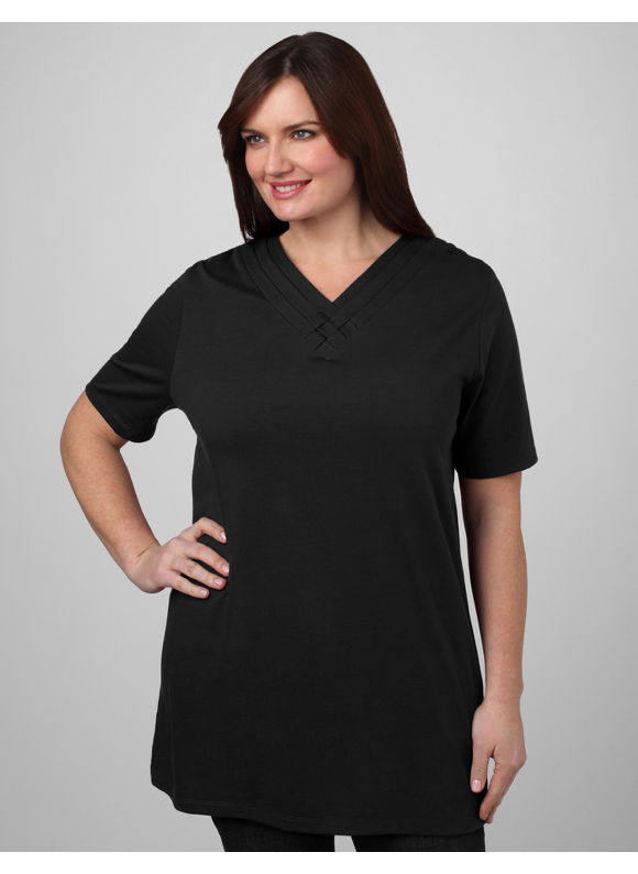 Catherines Womens Plus SizeBlack ExtraLong Latticework Tee  Size 1X