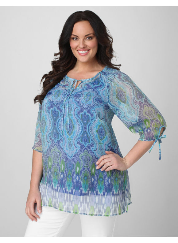 All fashion-conscious ladies get set to feed your fashion cravings with latest summer stuff in plus size fashion from famous store Catherines. Yes