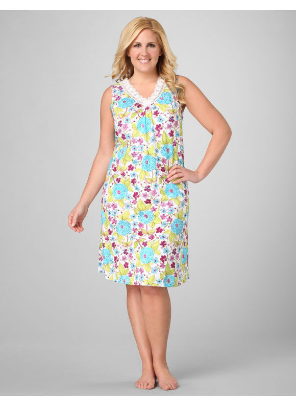 Catherines Women's Plus Size/White Floral Sketches Sleepshirt