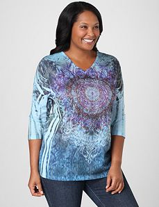Dreamweaver V-Neck