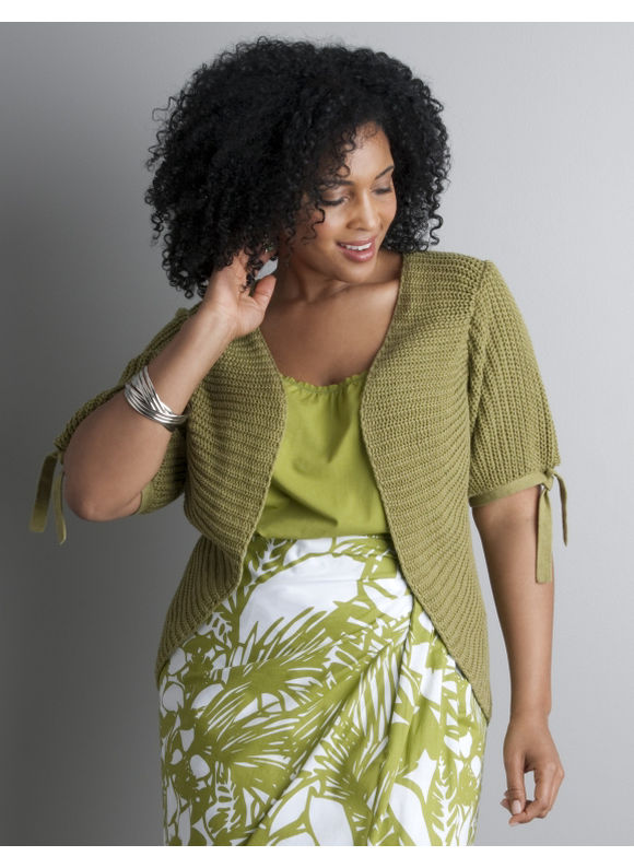 Women's Plus Size/Woodbine Ribbed Circle Shrug