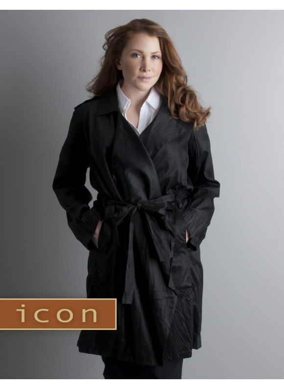 Women's Plus Size/Black Icon Collection crinkle trench coat