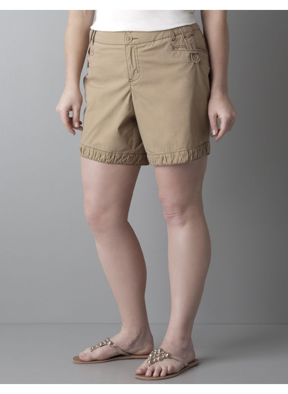 Women's Plus Size/Cashew Ruched hem shorts