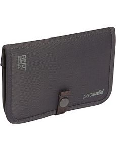 RFID-tec 75 RFID-Blocking Passport Holder by Pacsafe