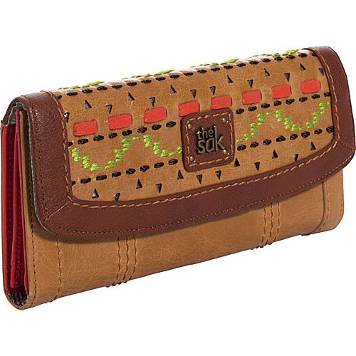 CAMEL TRIBAL PERF