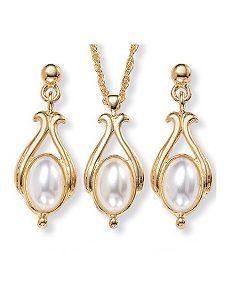 Simulated Pearl Jewelry Set by PalmBeach Jewelry