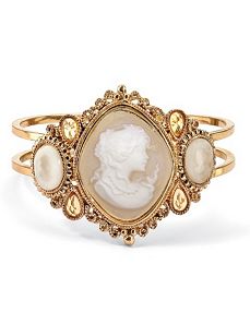 Cameo Lucite Bracelet 7 1/2" by PalmBeach Jewelry