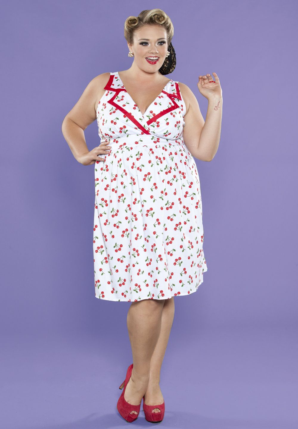 RED CHERRY PRINT