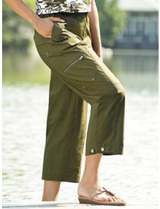 Stretch Poplin Capris by Ulla Popken
