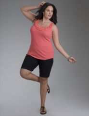 Ruffle neck tank, Casual bermuda short