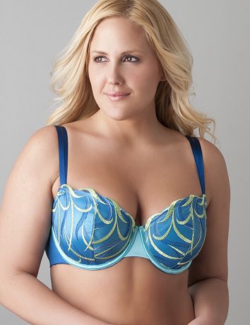 Full figure Wave embroidered demi bra by Cacique