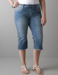 Full figure Raw edge denim capri by Seven7
