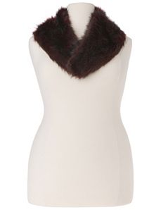 Clip on faux fur collar by Lane Bryant