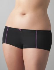 Lace trimmed boyshort panty