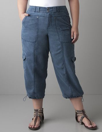 women's plus size cargo capri pants